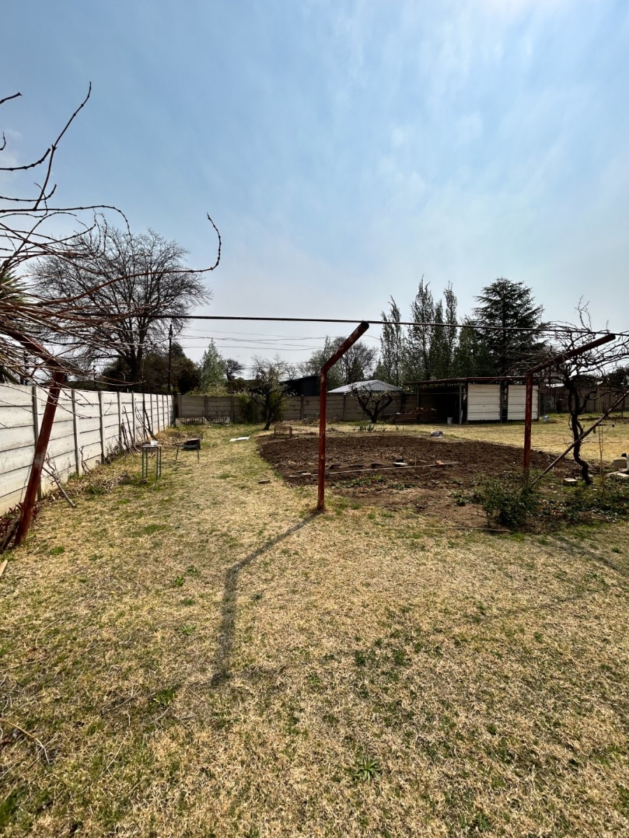 4 Bedroom Property for Sale in Hospitaalheuwel Free State